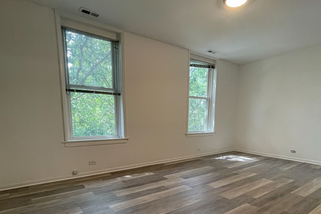 Building Photo - 1834 W Henderson St