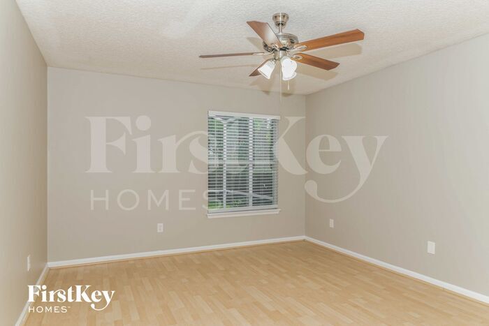 Building Photo - 1715 Moss Creek Dr