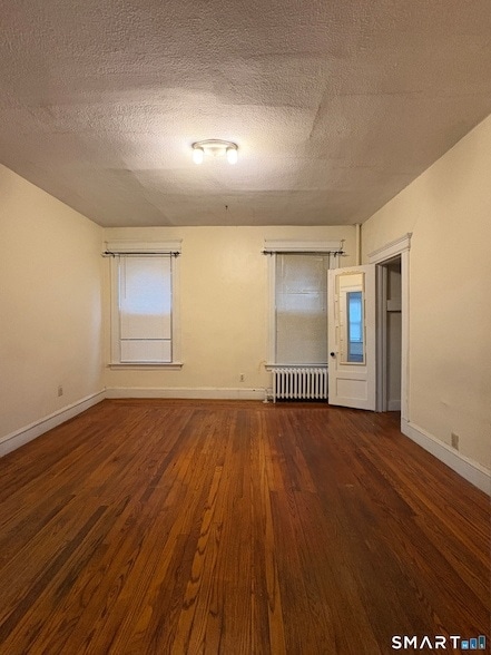 Building Photo - 787 Elm St