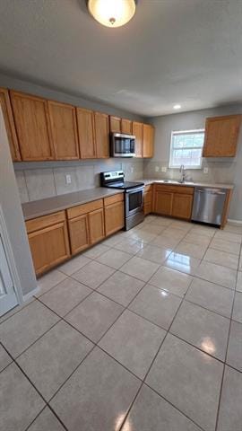 Building Photo - 600 Pacific St E