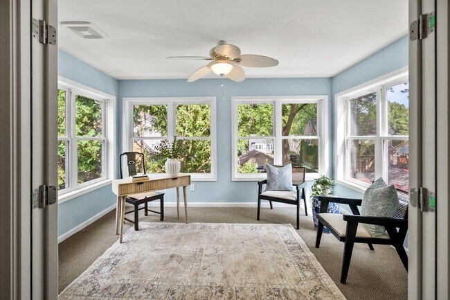 Building Photo - 5160 N Kent Ave