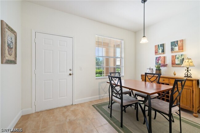 Building Photo - 757 Wiggins Lake Dr