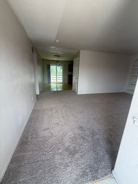 Building Photo - 315 Ellers Grove