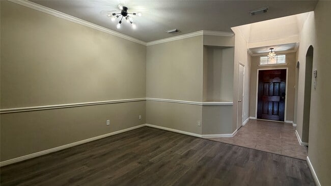 Building Photo - 4810 Bonny Loch Ln