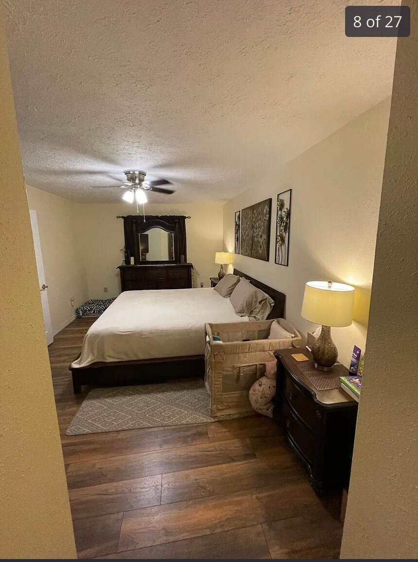 Building Photo - 3214 Acapulco Dr