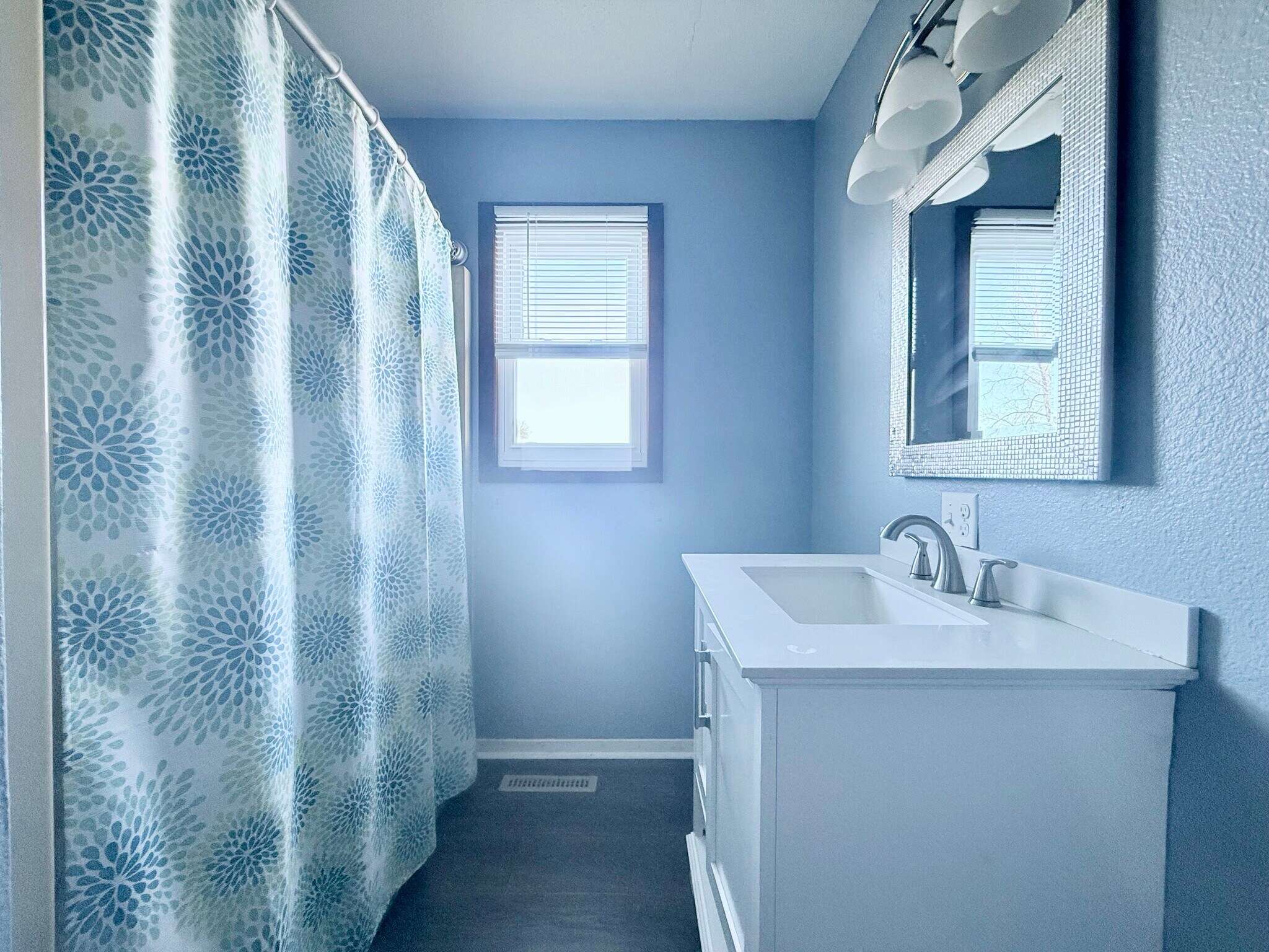 Bathroom - 204 E Elm St