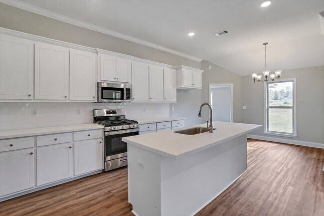 Building Photo - 577 Patrick Farms Dr