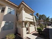 Building Photo - 920 Rockview Dr