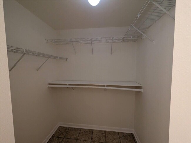 Building Photo - beautiful 3-bedroom, 2.5-bath home in the heart of Tomball!