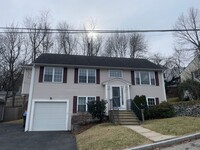 Building Photo - Single Family House For Rent in Providence!