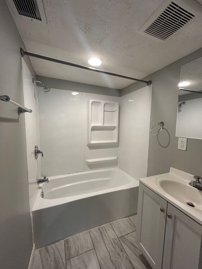 Building Photo - Rampart Holdings II Rentals (1101 Bancroft St.)