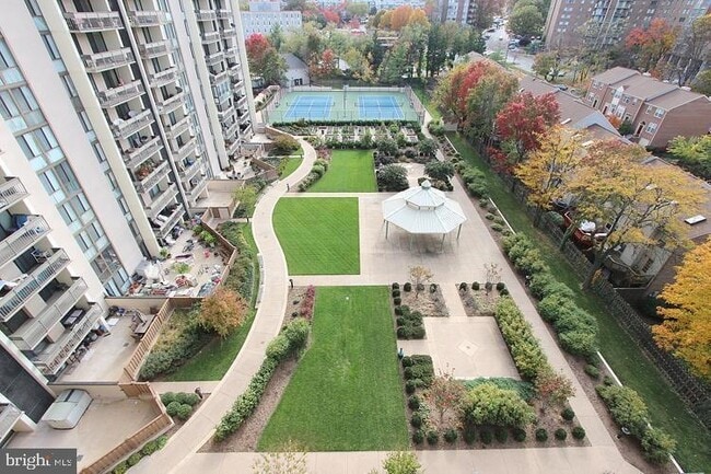 Building Photo - 5300 Holmes Run Pkwy