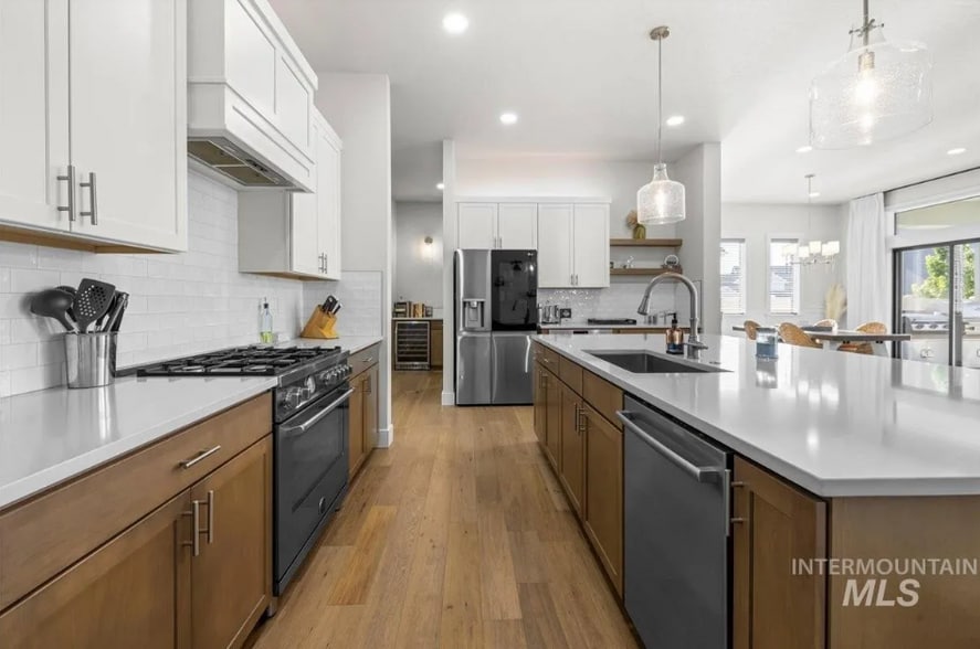 Building Photo - 9901 W Aviara St