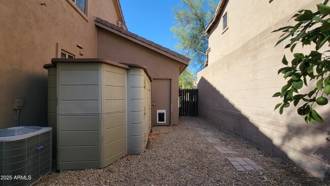 Building Photo - 16303 N 105th Way