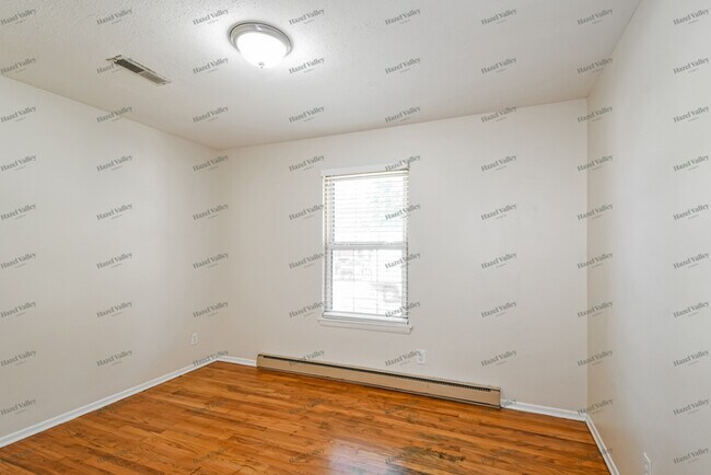 Building Photo - 1245 Bal Harbor Dr