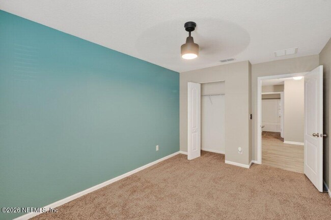Building Photo - 9099 Tahoe Ln