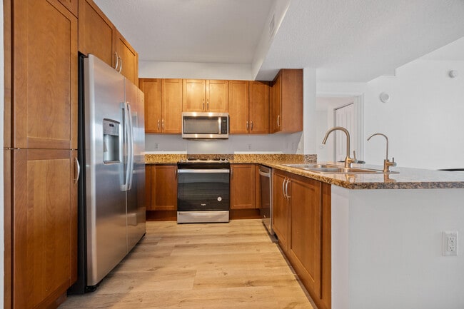 Building Photo - 350 N Federal Hwy