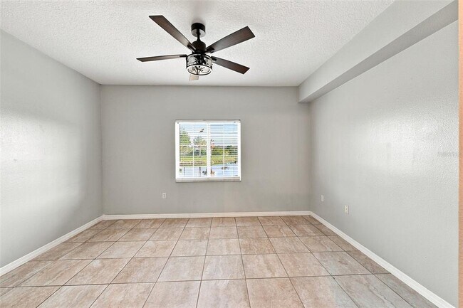 Building Photo - 6421 Cypressdale Dr