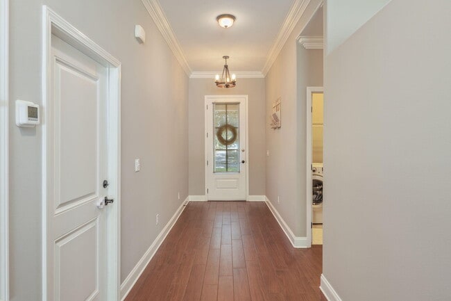 Building Photo - 339 Elliott Rd SE