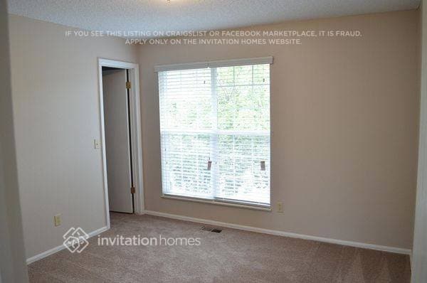 Building Photo - 17659 E Utah Pl