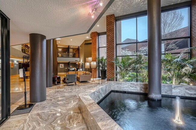 Building Photo - 2515 Boston St