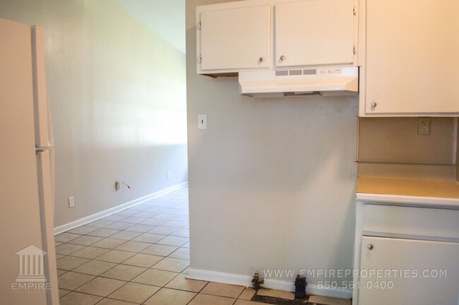 Building Photo - Renovated Home South of FSU