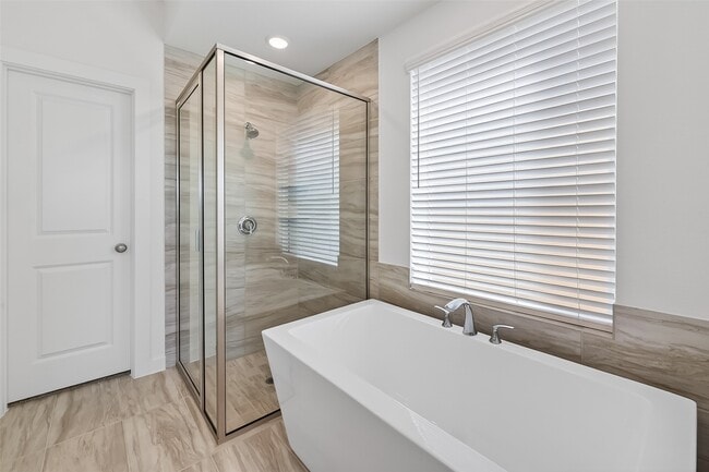 Building Photo - 11211 Midland Hawthorn Pl