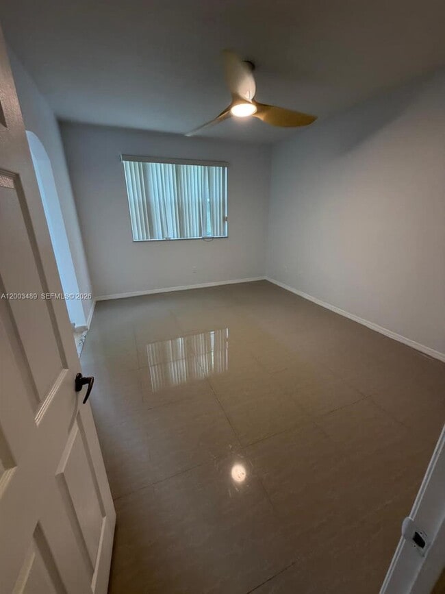 Building Photo - 4953 Windward Way