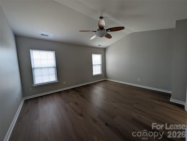 Building Photo - 11307 Breezehill Ln