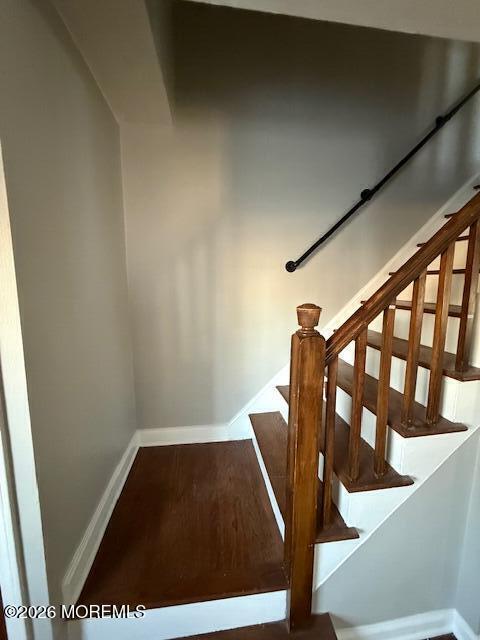 Building Photo - 539 Olive Pl