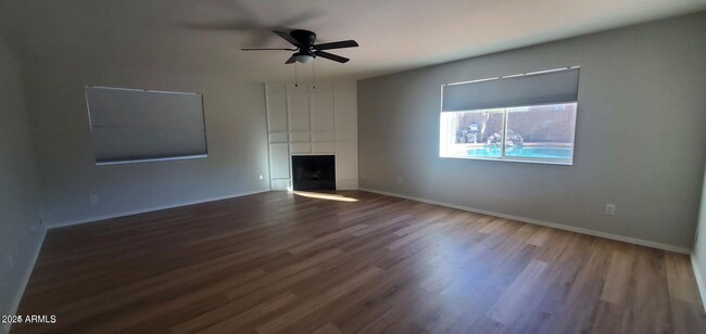 Building Photo - 4209 E Liberty Ln