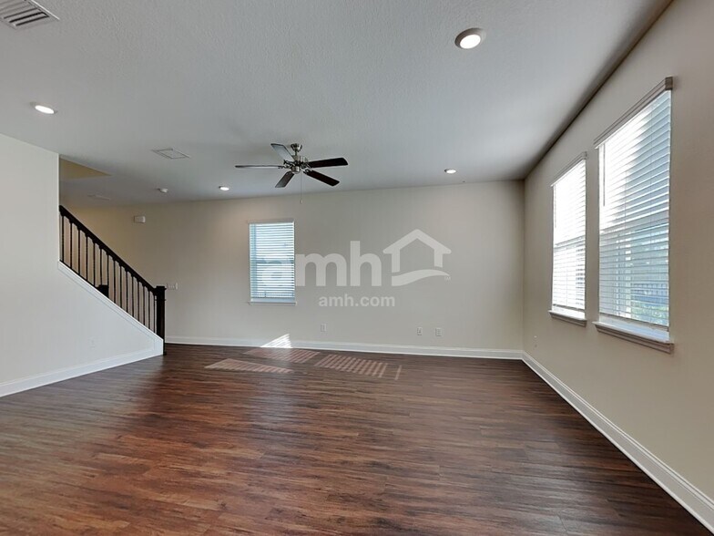 Building Photo - 2506 Sunrise Ct