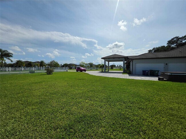 Building Photo - 17575 SW 280th St