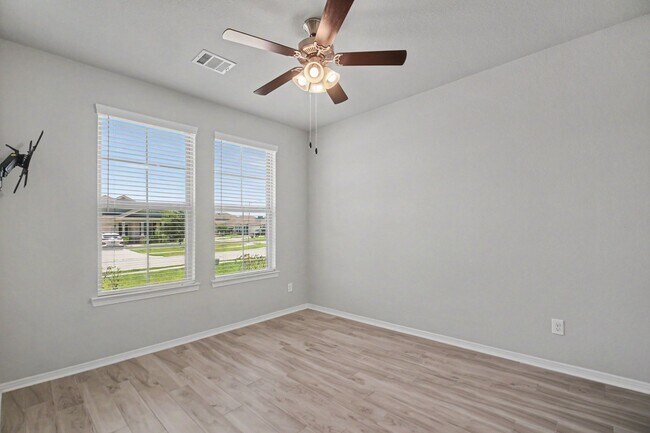 Building Photo - 25628 Northpark Spruce Dr