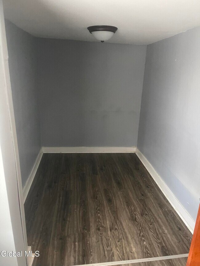 Building Photo - 2 Broadway