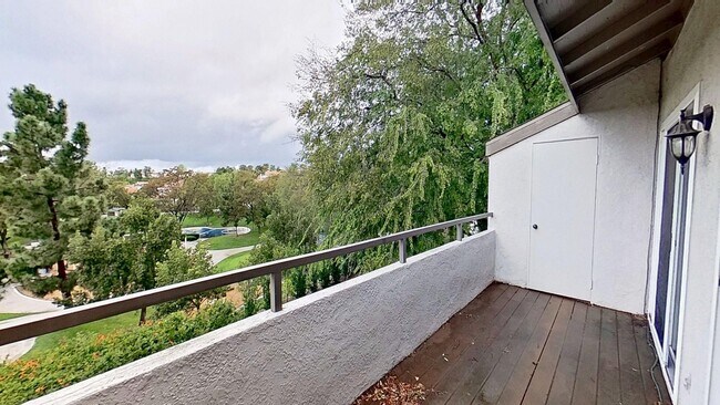 Building Photo - 21941 Rimhurst Dr