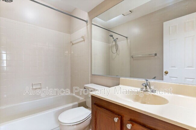 Building Photo - 8073 Morning Meadow Ct