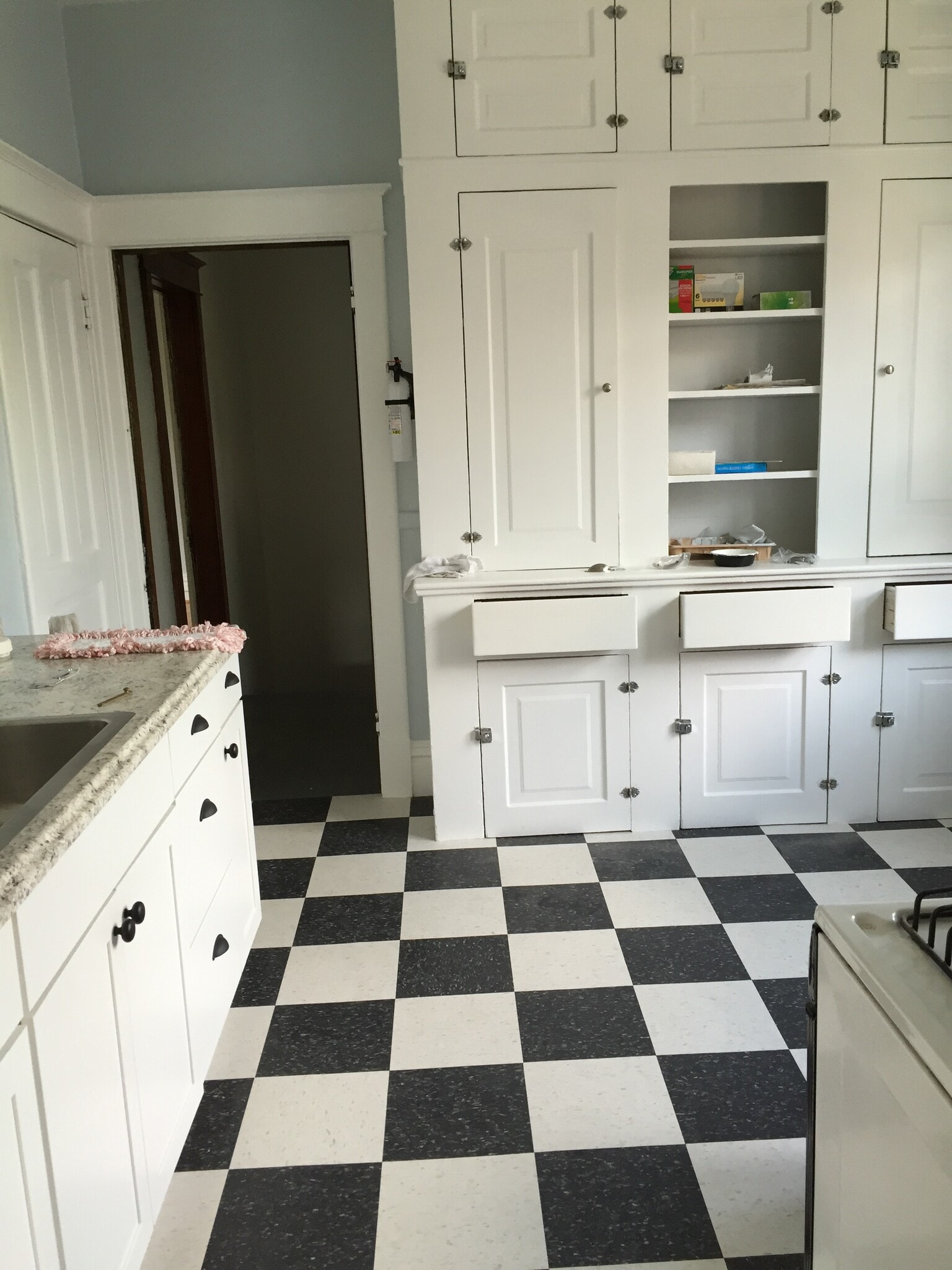 Building Photo - 722 W Kalamazoo Ave