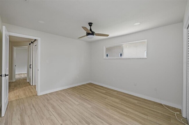 Building Photo - 1905 Oro Ct
