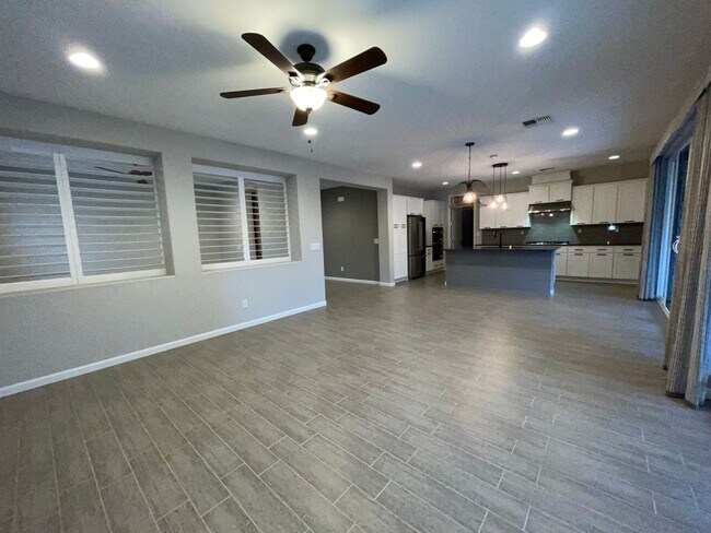 Building Photo - Beautiful Home in 55+ Community