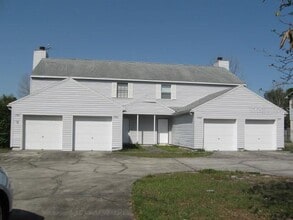 Building Photo - 1781 Crystal Grove Dr