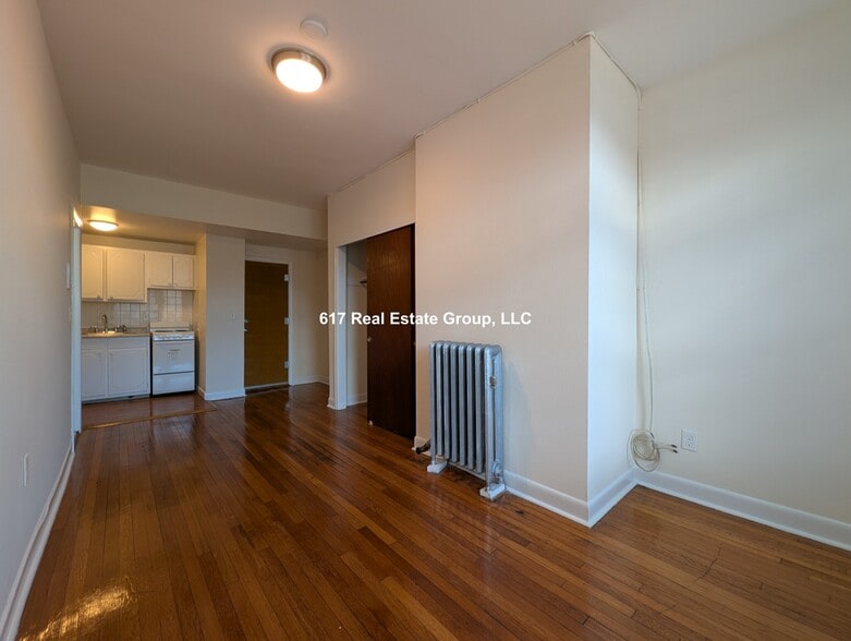 Building Photo - 1315 Commonwealth Ave