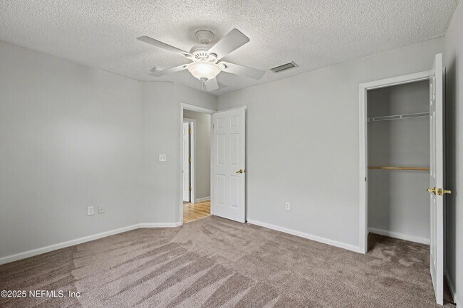 Building Photo - 1290 Ardmore St