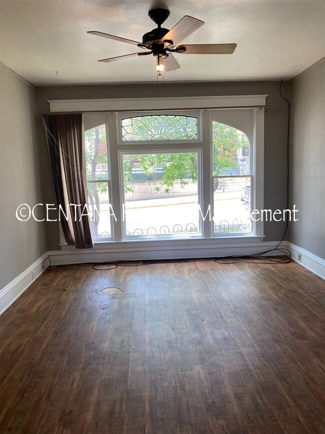 Building Photo - 214-214 S Excelsior Ave