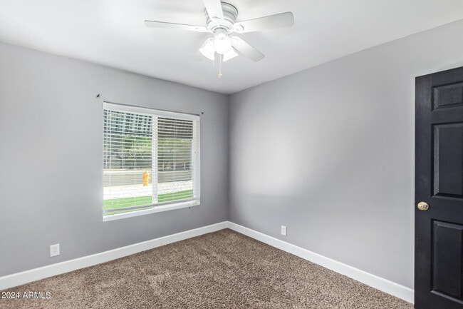 Building Photo - 8902 E Cholla St