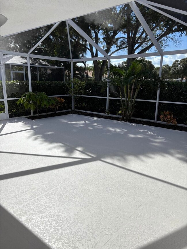 Building Photo - 10303 Chapman Oak Ct