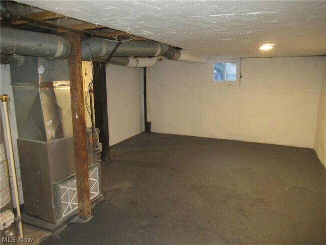 Building Photo - 4482 Liberty Rd