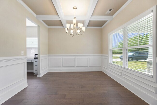 Building Photo - Elegant Home in Oyster Landing
