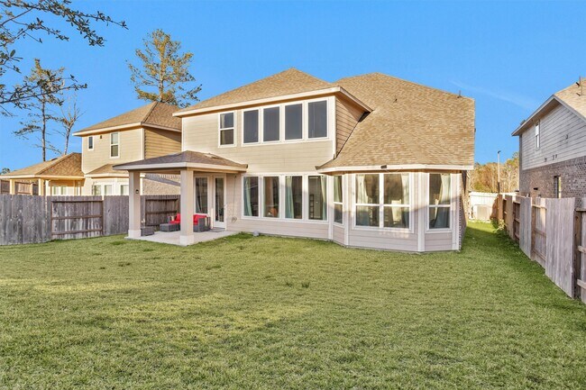 Building Photo - 17685 Martin Crk Ln