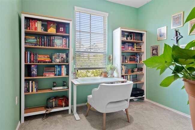 Building Photo - 6809 Ellsworth Walk